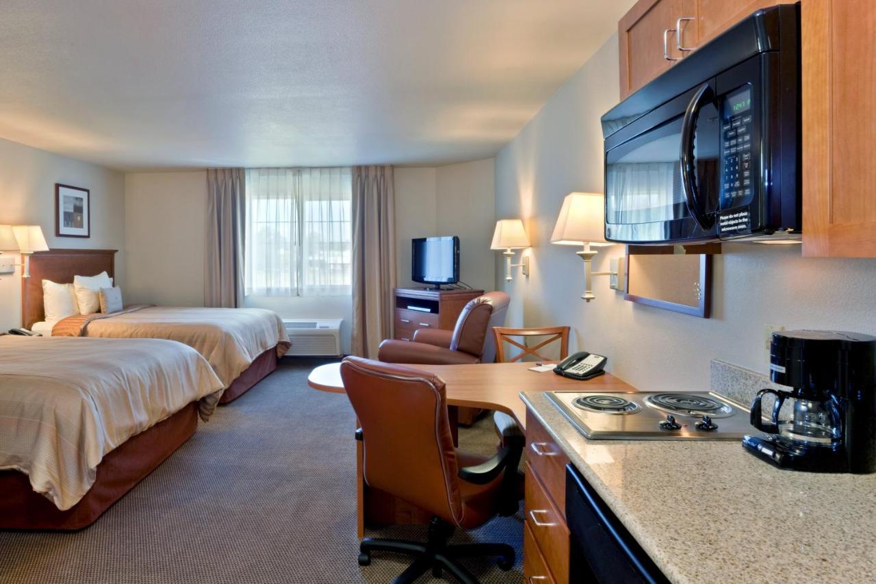 Candlewood Suites Lakewood, An Ihg Hotel Exterior photo